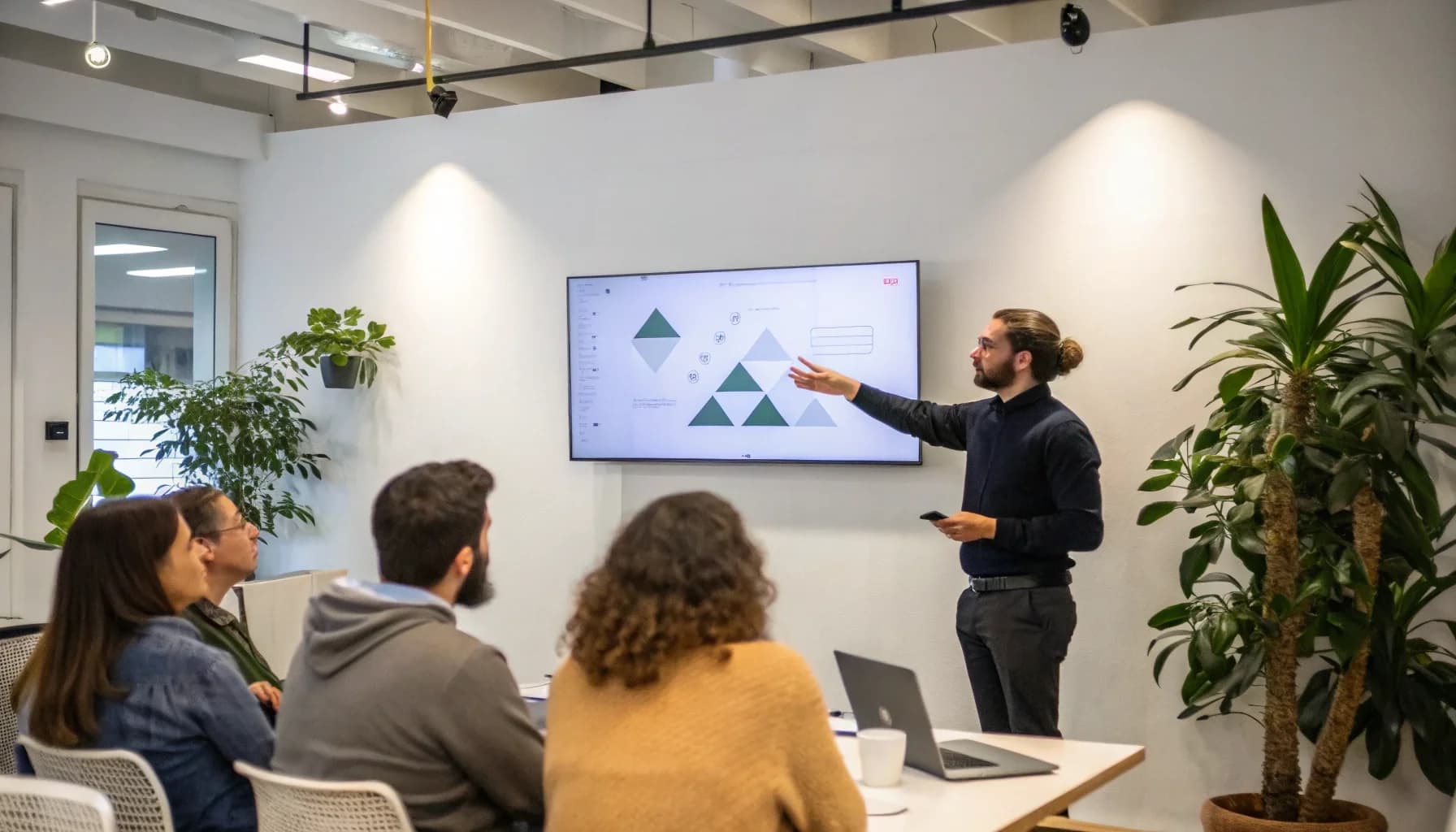 Business Model Innovation Framework: Beyond Traditional Planning